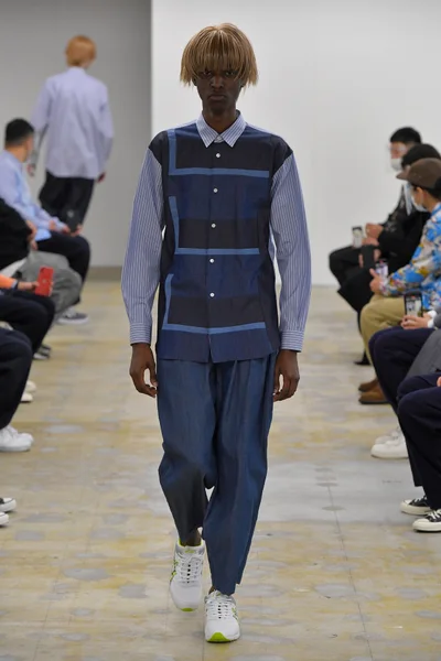 Look 26